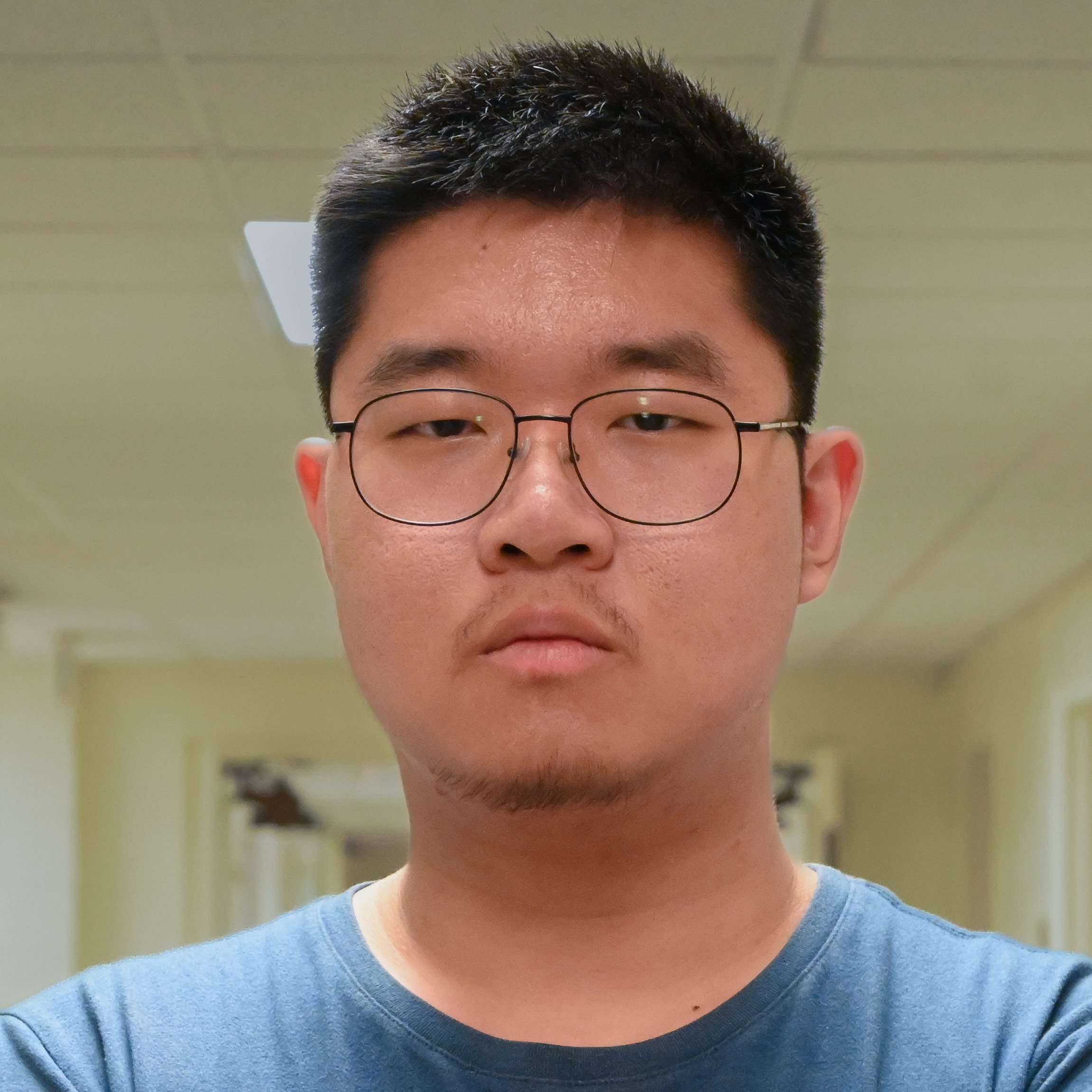 Headshot of Jiarui Yu.
