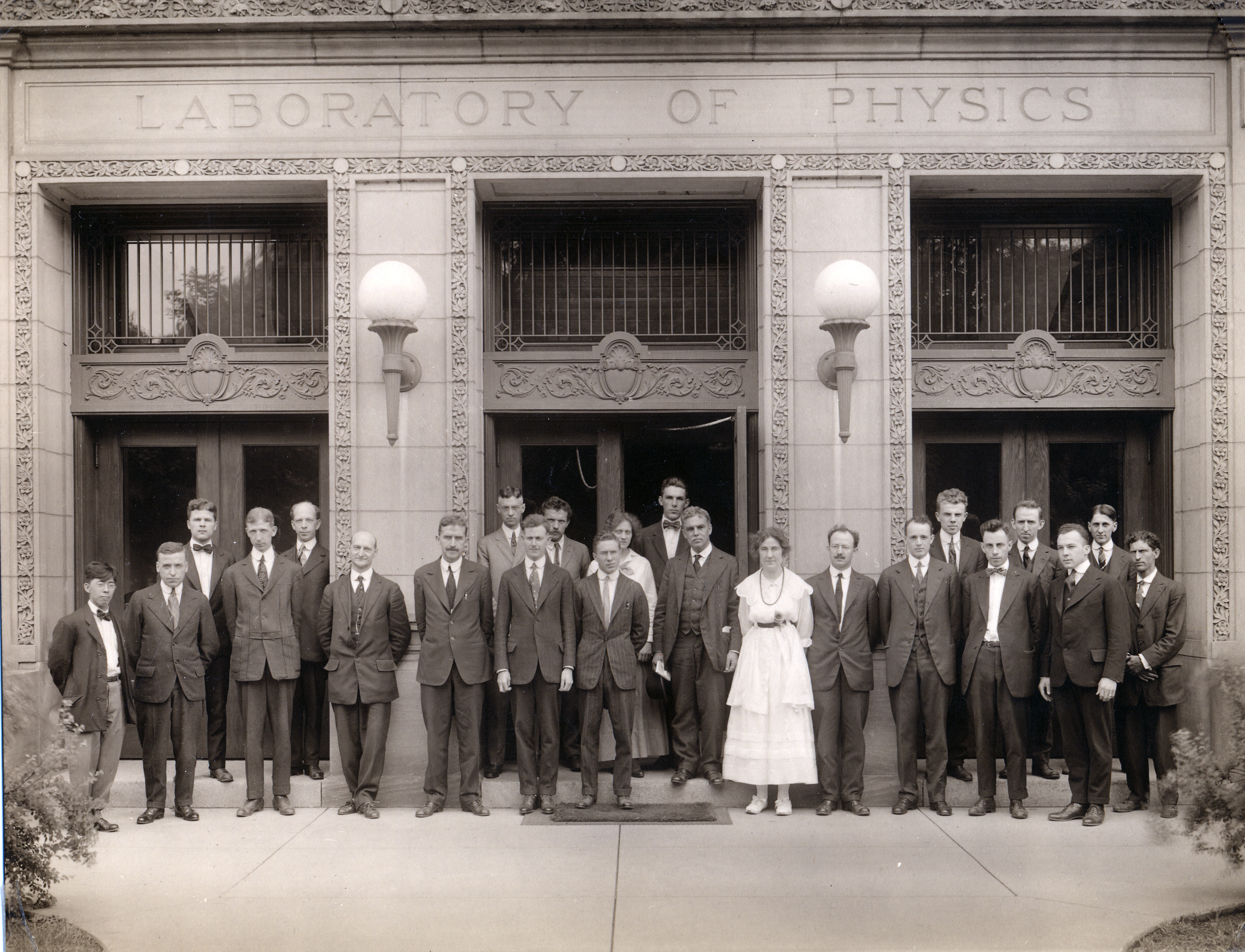 Members of the Department of Physics at Illinois circa 1915/16. Physics alumna Eleanor Frances Seiler, the department&amp;rsquo;s first woman PhD graduate (1922), stands in the fron row in a white dress. Just behind her to the viewer&amp;rsquo;s left is Head of Department Albert P. Carman and next to him, department secretary Della M. Rogers (then the only other woman in the department). Photo credit Illinois Physics, courtesy of AIP Emilio Segr&amp;egrave; Visual Archives